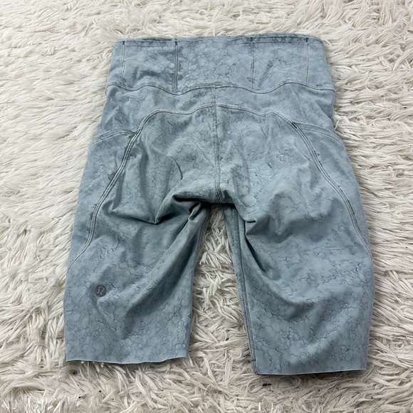 Lululemon Fast and Free Short 10" City Grit White Blue Fog - Picture 5 of 5